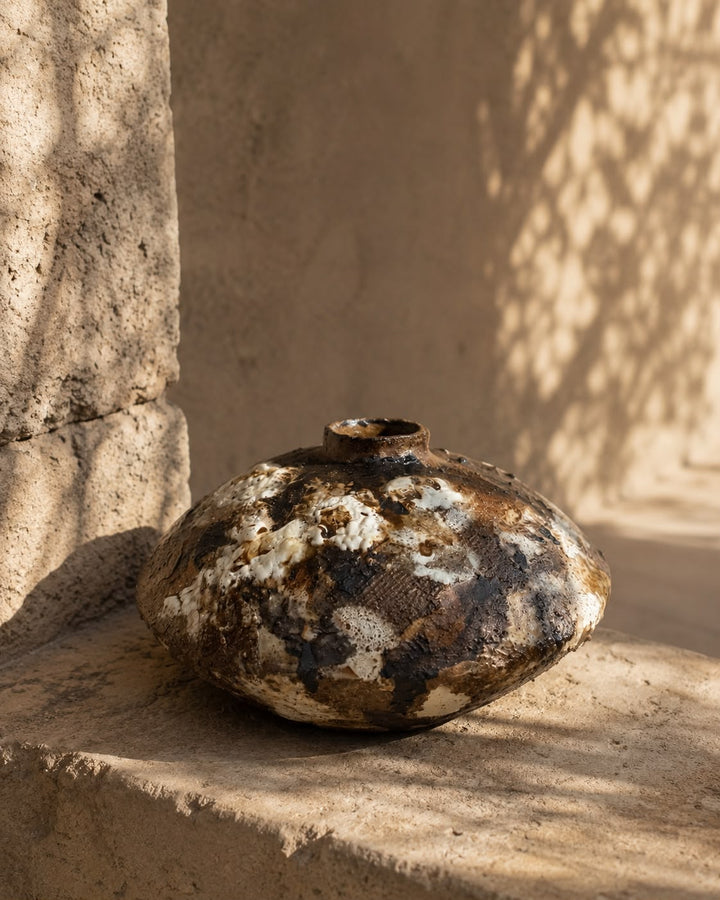 TERRA No. 01 — SCULPTURAL VESSEL
