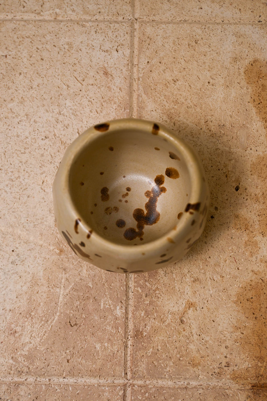 Sand marks cup