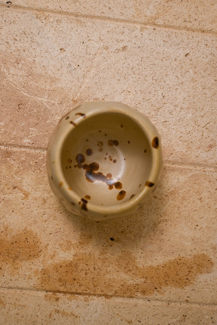 Sand marks cup