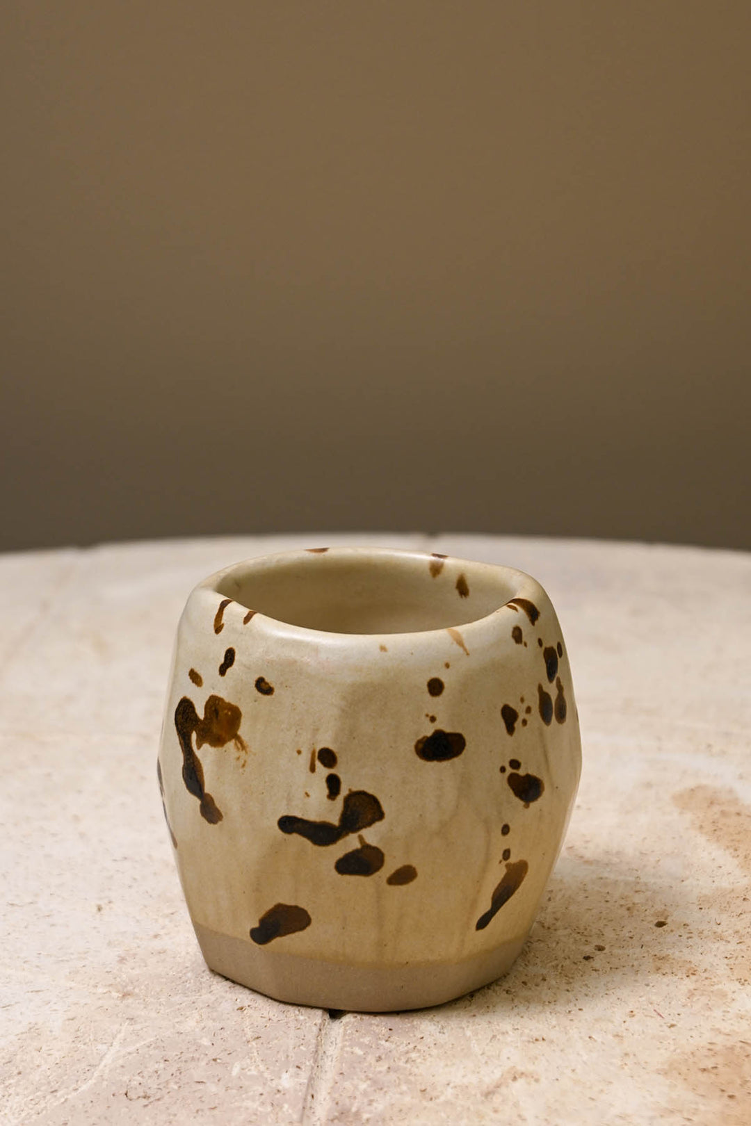 Sand marks cup